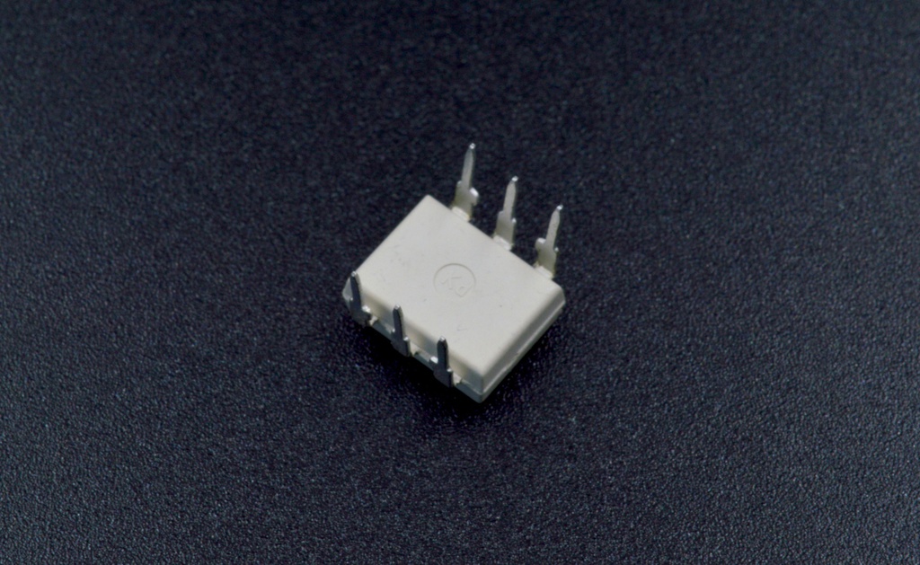 Optoacoplador 4N25 salida de transistor DIP-6