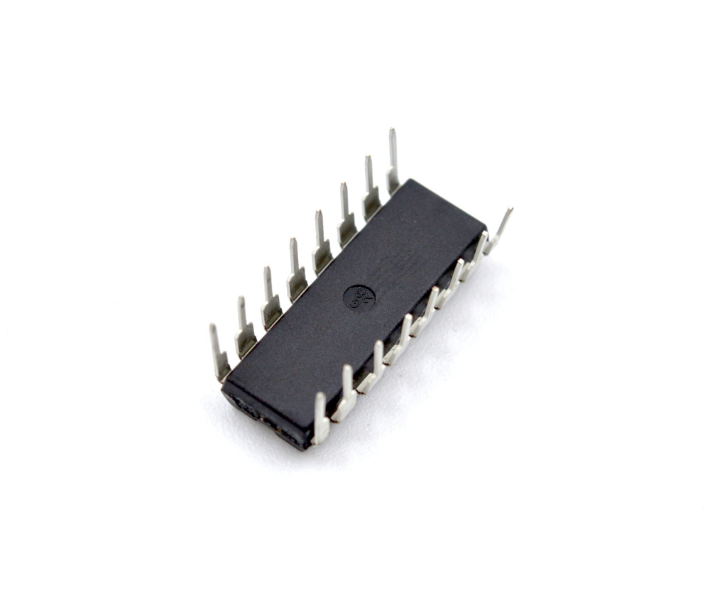 Expansor 8 bits I2C PCF8574P DIP-16